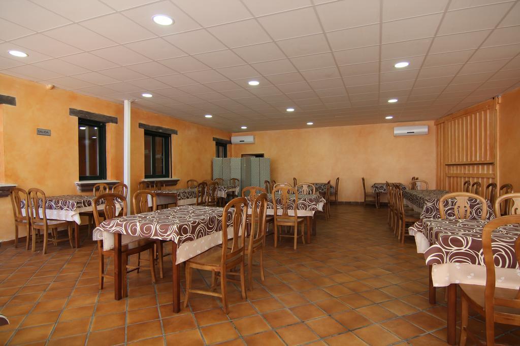 Hotel Rural Hojaranzos Tejeda de Tiétar Kültér fotó