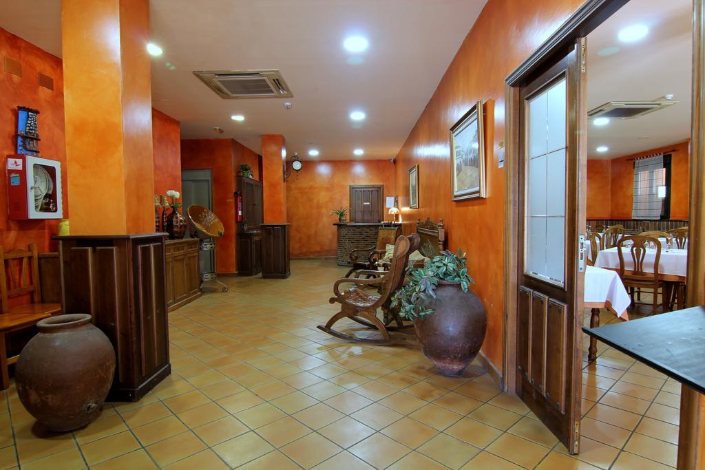 Hotel Rural Hojaranzos Tejeda de Tiétar Kültér fotó