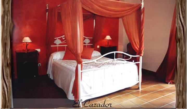 Hotel Rural Hojaranzos Tejeda de Tiétar Szoba fotó